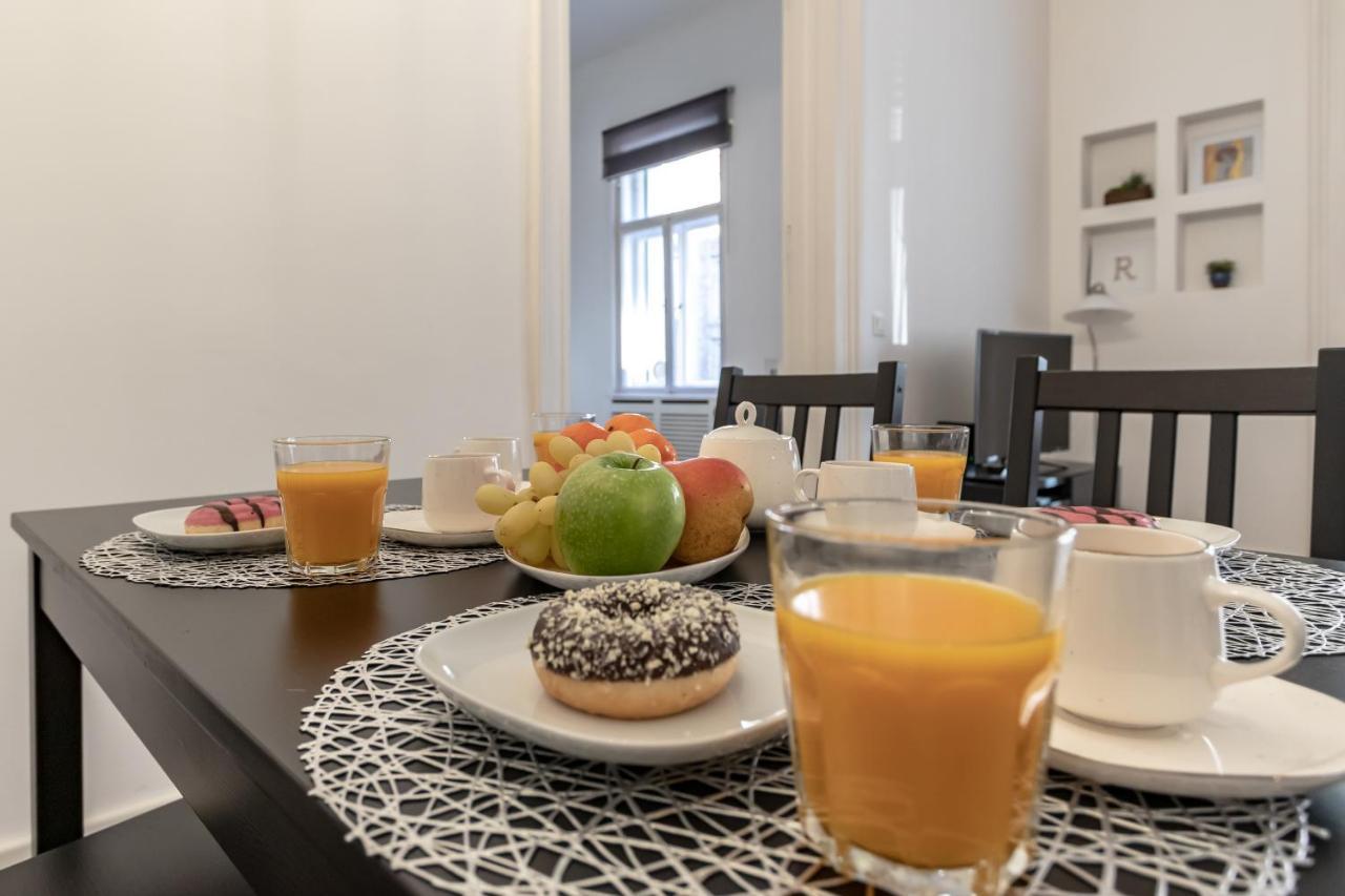 Friendly Home In The Center With 2Bedrooms Budapest Exteriör bild